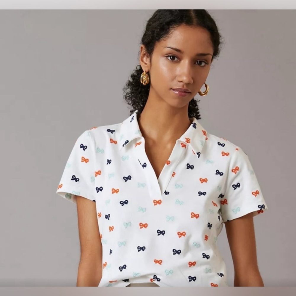 Anthropologie Maeve Crop Collar Shirt with Embroidered Bow Pattern